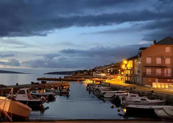 Suko An Near The Sea Sukošan