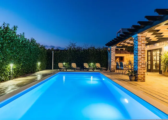 Suko An Near The Sea * Sukošan