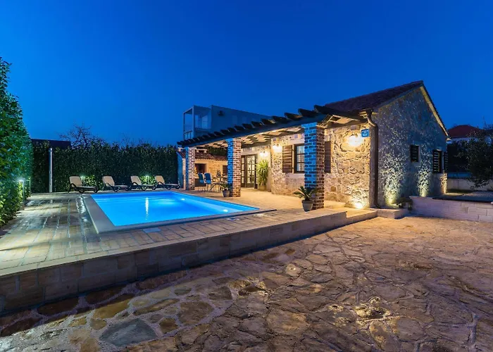 Suko An Near The Sea